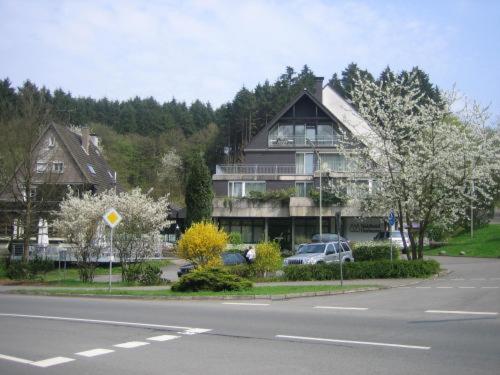 Waldhotel Tropfsteinhoehle Wiehl Exterior foto
